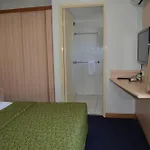 Motel Airport 4*