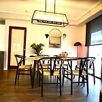 Pet Friendly St Johns Apartment 3 Bed 2 Bath 2 Carpark Brisbane Cbd