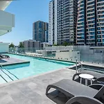 Serain Residences On Merivale Street