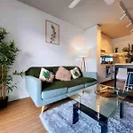 Pool+Garden-1.5Br/ 2Beds Cls To City Show Ground