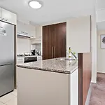 Apartment Break Panoramic River Views Free Parking