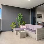 Apartment Break Panoramic River Views Free Parking *