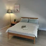 Eight Mile Plains House Holiday home