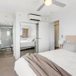 Spacious Inner With Free Parking *
