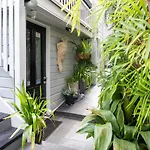 Contemporary Studio In The Heart Of Paddington By Custom Bnb Hosting