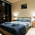 Great Deal! 2 Bedrooms In Cbd