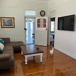 Holiday home Old Queensland Charm Entire Upper Level *