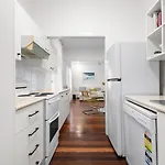 Kelvin Grove Cottage - Close To Cbd, Suncorp Stadium And Qut