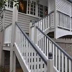 Apartment Quaint & Cosy 1 Bedroom In Queenslander. *
