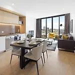 Cassa Emporium - City-View Apartments Managed By The Cassa