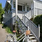Apartment Quaint & Cosy 1 Bedroom In Queenslander.
