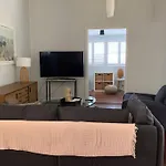 Charming 1920\'S 4Br Freestanding Plantation Qldr.