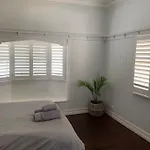 Charming 1920's 4br Freestanding Plantation Qldr.