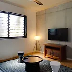Escape 2 The City New Apartment 3Bed Highgate Hill