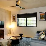 City Apartment New 3Bed Highgate Hill