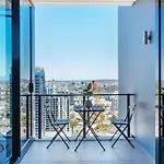 Elegant And Cozy Floor 1bd At South Bank *