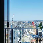 Apartment Elegant And Cozy Floor 1bd At South Bank