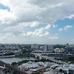 Brand New Riverview 2Bd Apartment At South Bank