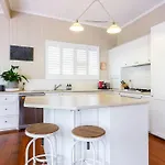 Apartment Garden 1brm Private & Spacious *