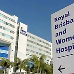 Spacious Home Close To Cbd And Airport