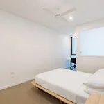 1bedroom 1bath 1carpark Wifi Gym Pool Apartment Brisbane