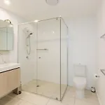 1bedroom 1bath 1carpark Wifi Gym Pool Apartment *