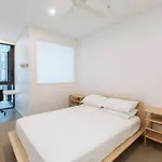 Apartment 1bedroom 1bath 1carpark Wifi Gym Pool