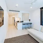 1bedroom 1bath 1carpark Wifi Gym Pool Apartment *