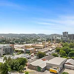 Great Views Pool High Level Boutique With Carpark