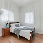4B2B Retreat With Parking - 4Km To Brisbane Cbd