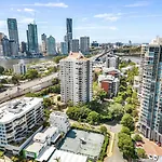 Modern Luxurious House In The Heart Of Bris