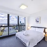 Skyline & Riverview Skyhigh Seduction Luxe