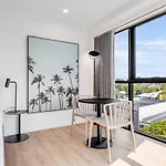 Rambla At South Sq Apartment