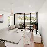 Hotel Rambla At Perry House *