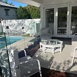 Charming Home - 4-Bedroom Plus Study
