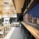 1B Modern Flat In Peel St With Pool And Gym Access C20 * Brisbane