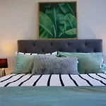 1B Modern Flat In Peel St With Pool And Gym Access C20 Apartment Brisbane