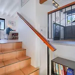 Tropical Dreaming In The Heart Of Indooroopilly Holiday home *