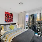 View From The Top ~ 2Bed, 2Bath, 2Parking, Balcony
