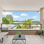 Hidden In New Farm ~ 1 Bed/1 Bath /1 Car/views! Apartment Brisbane