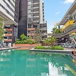 South Bank Sensational! ~ 1Bed,1Bath,1Car,Balcony