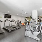 South Bank Sensational! ~ 1bed,1bath,1car,balcony * Brisbane