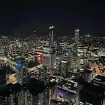 Panoramic 3-bedroom Skyscape With Free Parking * Brisbane