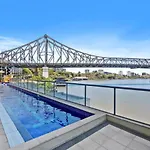 Central 1 Bedroom 1 Carpark Apartment W Stunning View