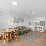 Central 1 Bedroom 1 Carpark Apartment W Stunning View