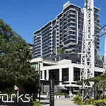 Luxurious Woolstore Living! ~Teneriffe