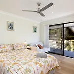 Aircon! Espresso! Train! Restaurants! 4144D1