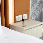 Amora Hotel 5*