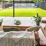 Beautiful Modern In Heart Of New Farm Hotel *