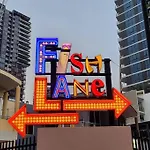 Spectacular Views, King Bd Single Bed & Parking Apartment *